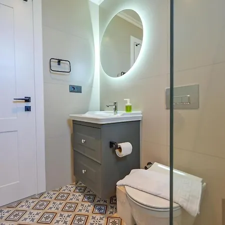 Βίλα Luxury In The Center Of - Ezel Hanim *