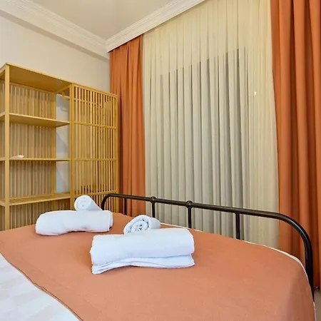 Luxury In The Center Of - Ezel Hanim Φετιγιέ