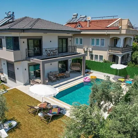 Βίλα Luxury In The Center Of - Ezel Hanim *
