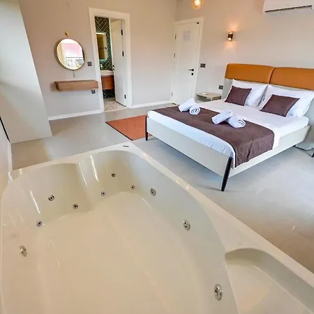 Luxury In The Center Of - Ezel Hanim Βίλα *